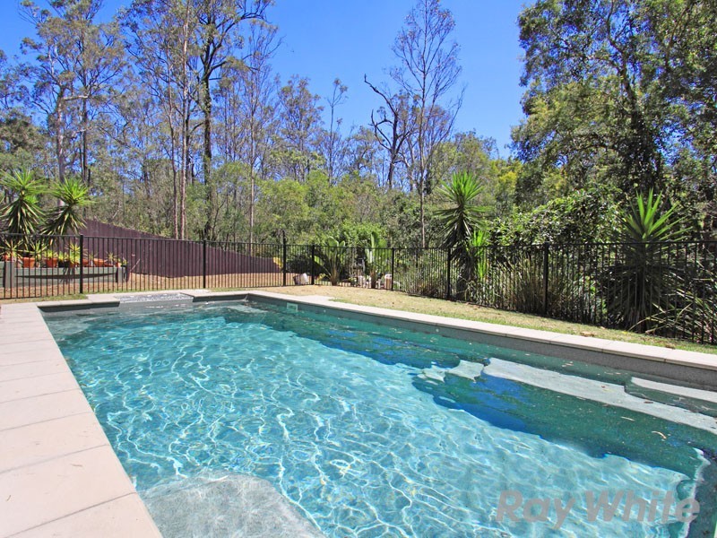 20 Country Club Drive, Albany Creek QLD 4035