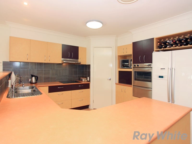 13 Capella Place, Bridgeman Downs QLD 4035