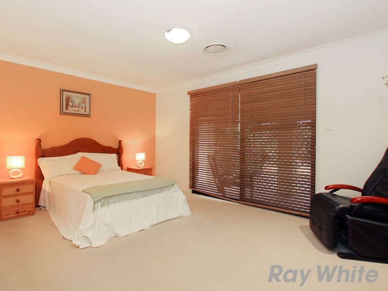 13 Capella Place, Bridgeman Downs QLD 4035
