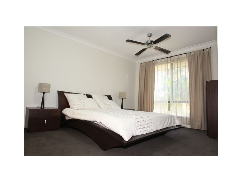 77 Landis Street, Mcdowall QLD 4053