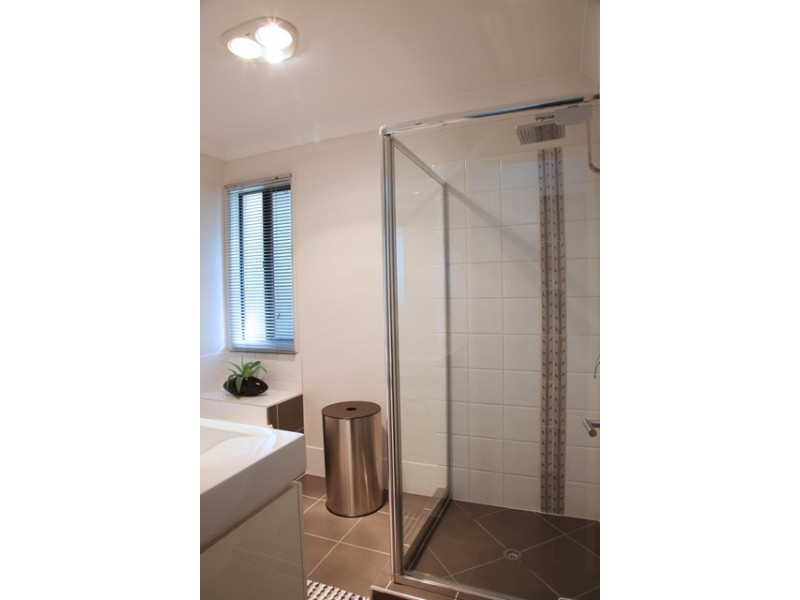 77 Landis Street, Mcdowall QLD 4053