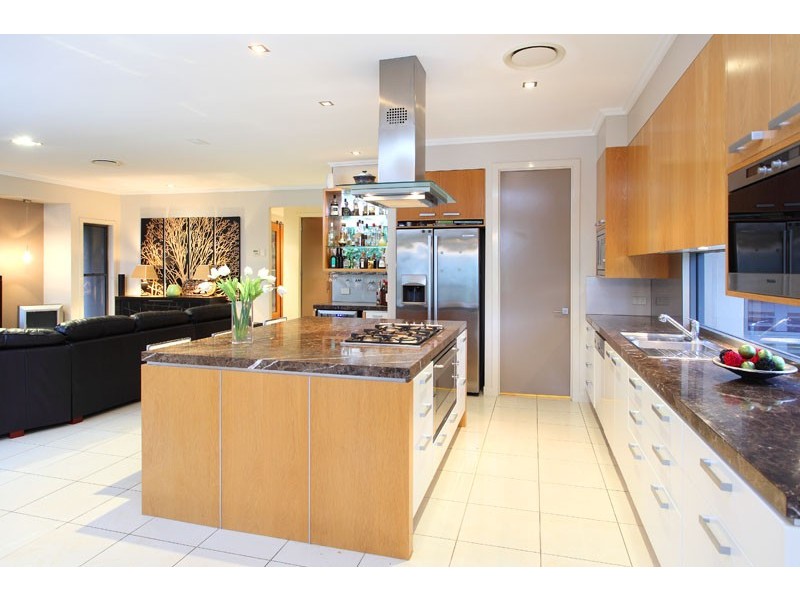 95 Tiverton Place, Bridgeman Downs QLD 4035