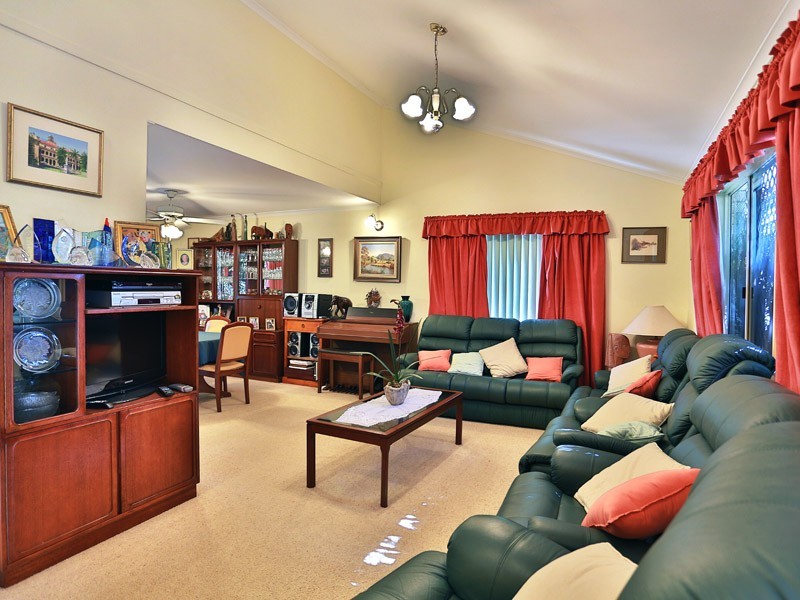 60 Floramy Street, Boondall QLD 4034