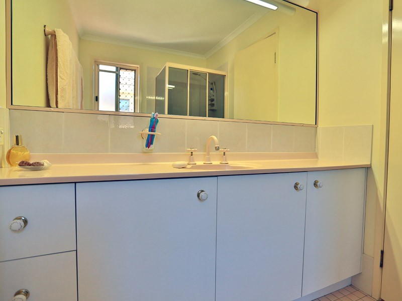 60 Floramy Street, Boondall QLD 4034