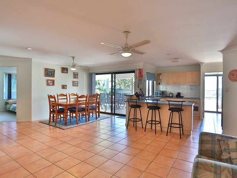 4 Rainbow Court, Griffin QLD 4503