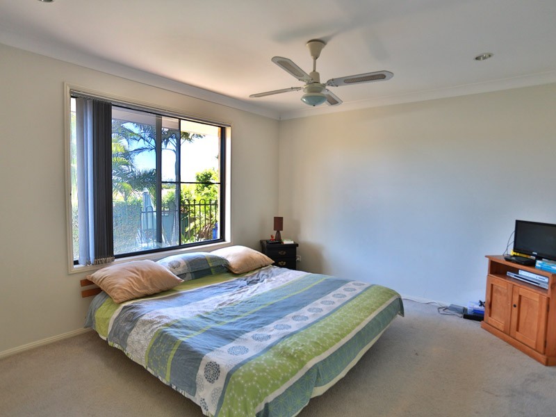 4 Rainbow Court, Griffin QLD 4503
