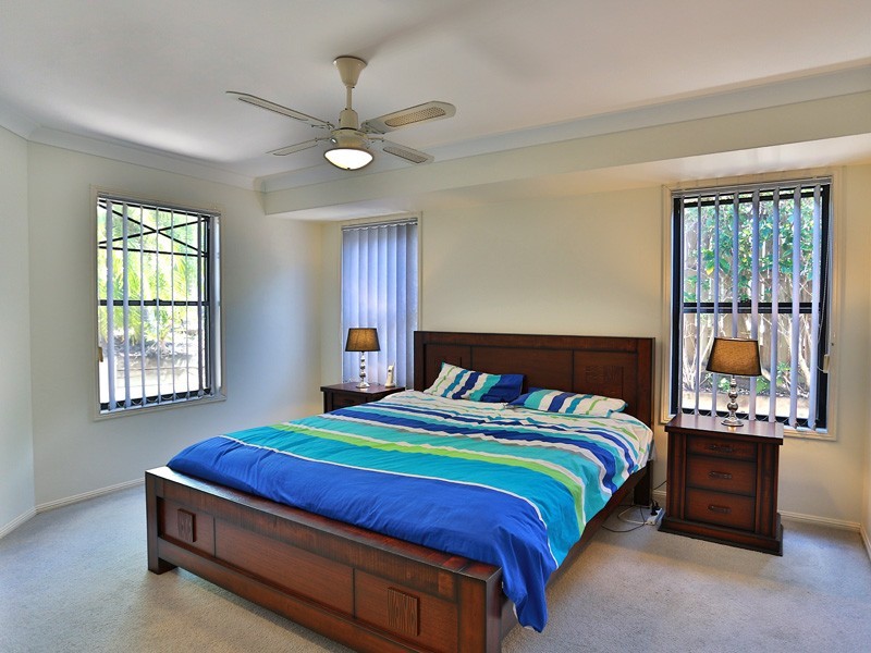 4 Rainbow Court, Griffin QLD 4503