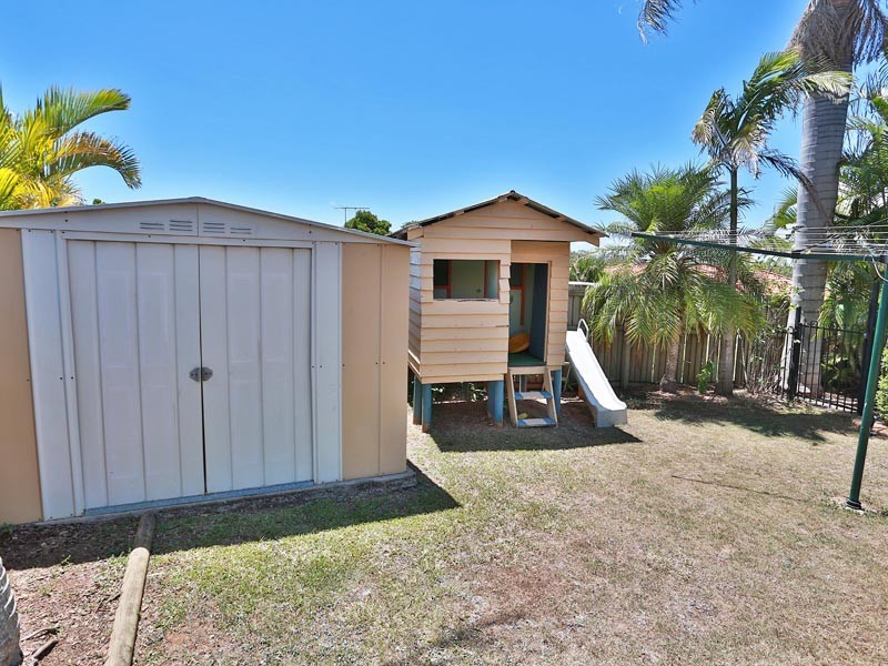 4 Rainbow Court, Griffin QLD 4503