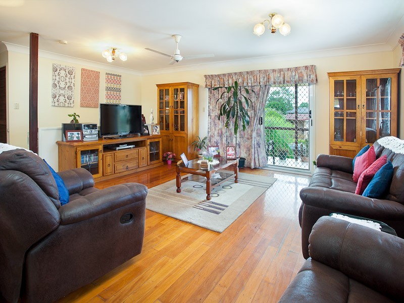 38 Peter Street, Strathpine QLD 4500