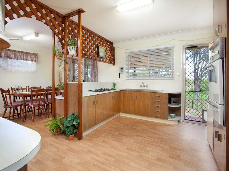 38 Peter Street, Strathpine QLD 4500