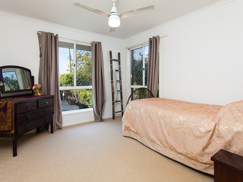 16 Eucalyptus Place, Albany Creek QLD 4035