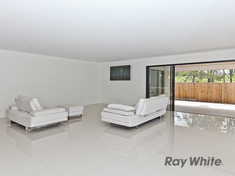 4 Honour Place, Bridgeman Downs QLD 4035