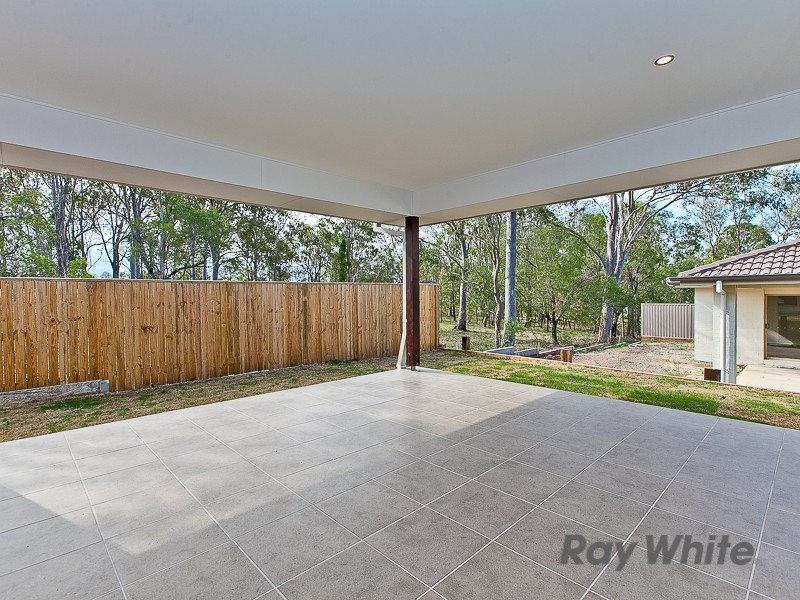 4 Honour Place, Bridgeman Downs QLD 4035