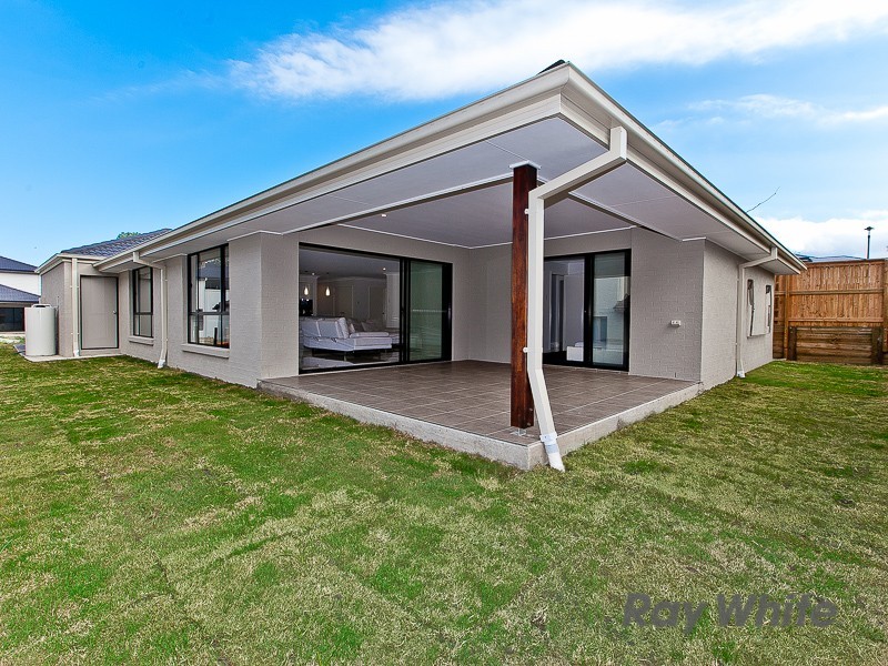 4 Honour Place, Bridgeman Downs QLD 4035