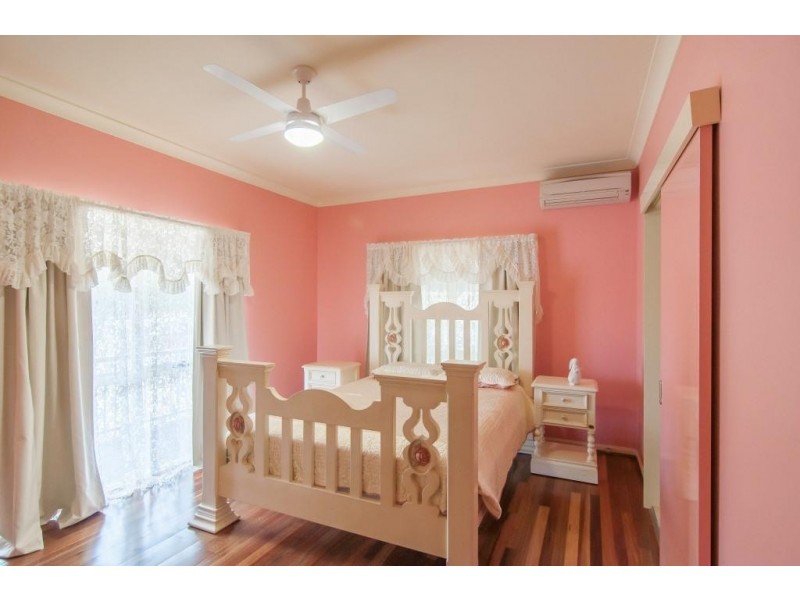 704 Trouts Road, Aspley QLD 4034