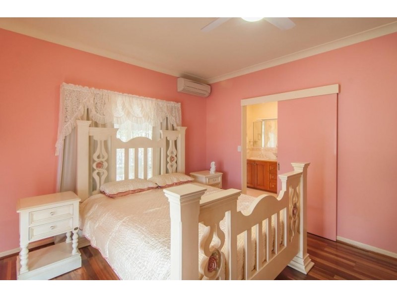 704 Trouts Road, Aspley QLD 4034