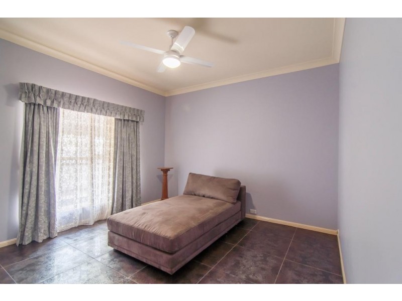 704 Trouts Road, Aspley QLD 4034