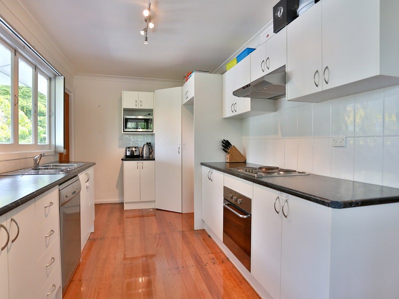 207 Patricks Road, Ferny Hills QLD 4055