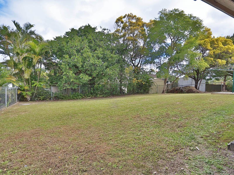 207 Patricks Road, Ferny Hills QLD 4055