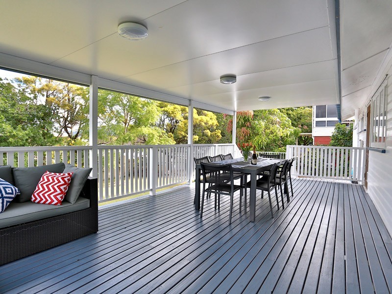 207 Patricks Road, Ferny Hills QLD 4055