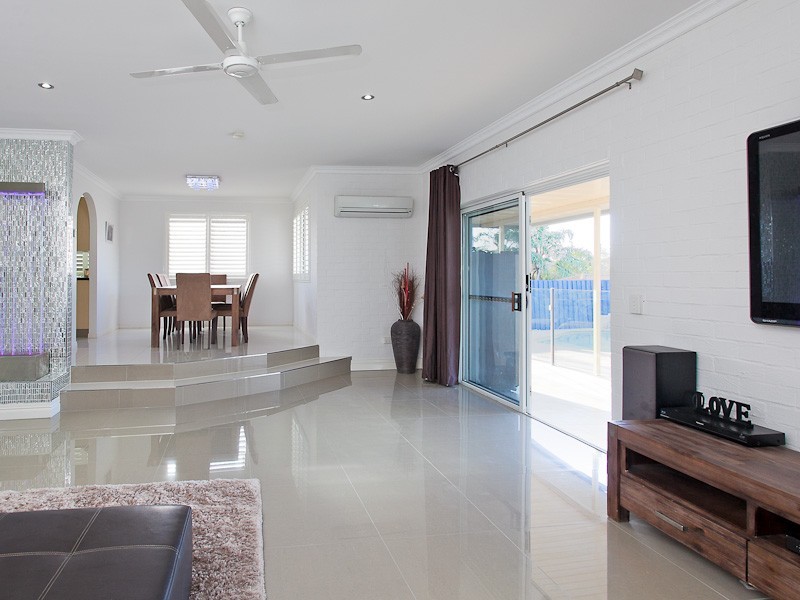 37 Chowchilla Street, Albany Creek QLD 4035