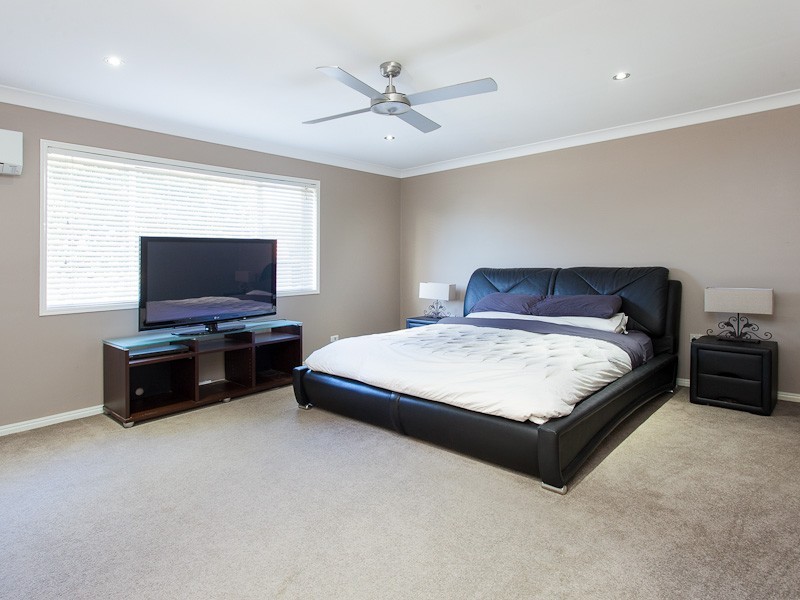 37 Chowchilla Street, Albany Creek QLD 4035