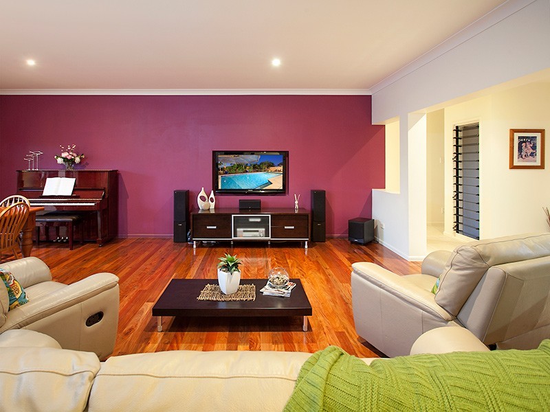 15 Meranti Crescent, Albany Creek QLD 4035