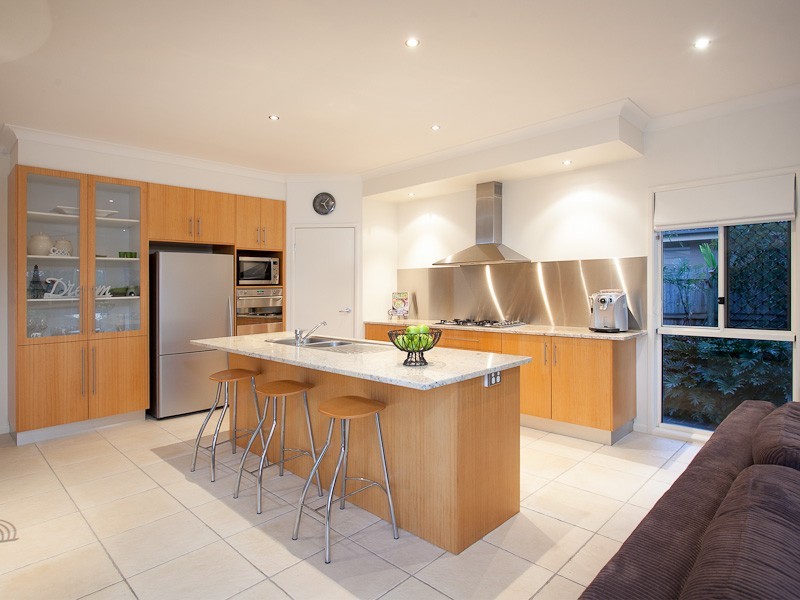 15 Meranti Crescent, Albany Creek QLD 4035
