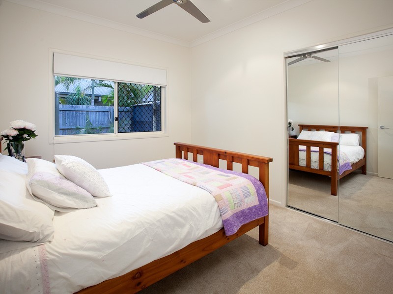 15 Meranti Crescent, Albany Creek QLD 4035