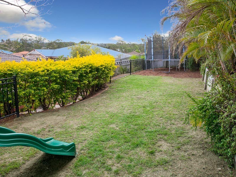 9 Atkinson Court, Albany Creek QLD 4035