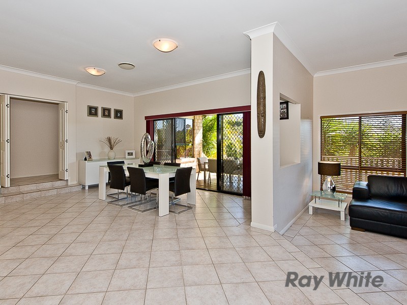 1 Coolamon Court, Eatons Hill QLD 4037