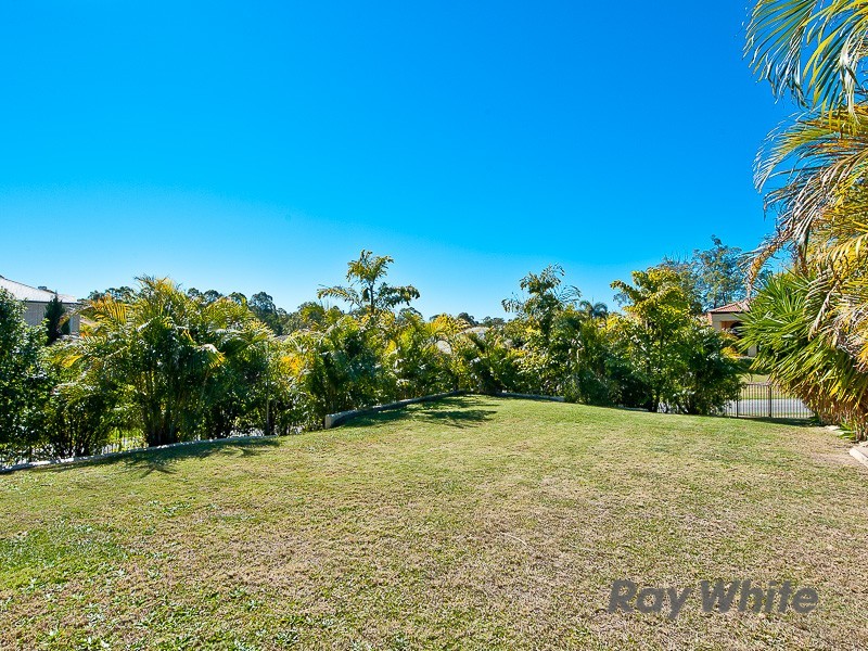 1 Coolamon Court, Eatons Hill QLD 4037