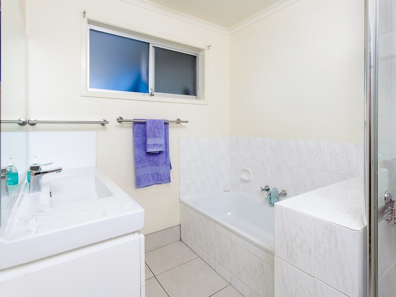 38 Willow Street, Albany Creek QLD 4035