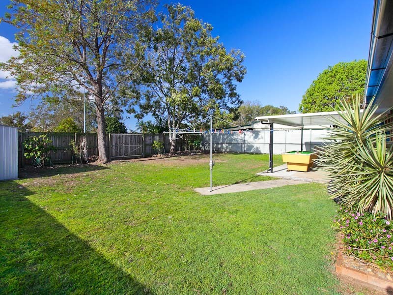 38 Willow Street, Albany Creek QLD 4035