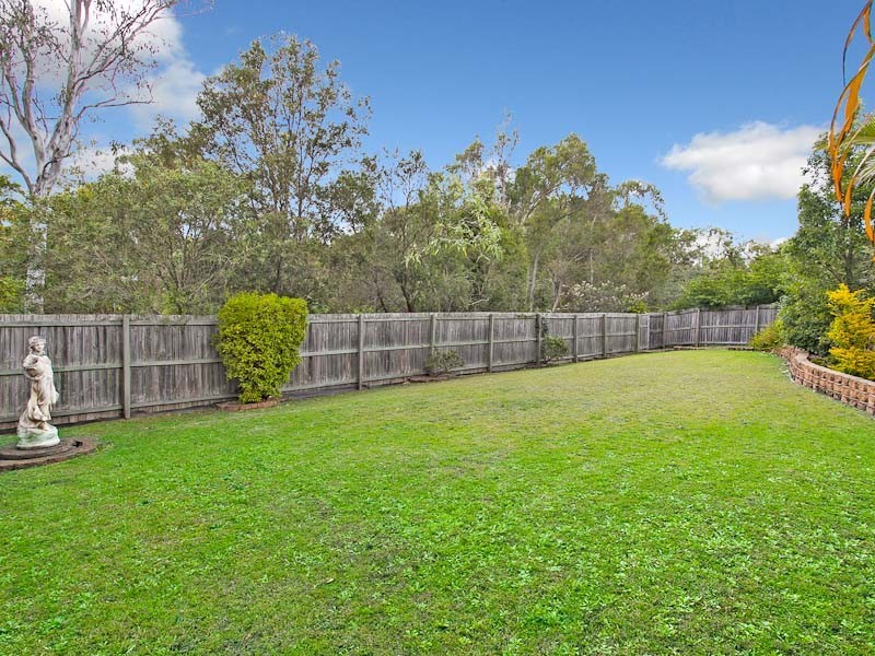 23 Silkyoak Way, Albany Creek QLD 4035