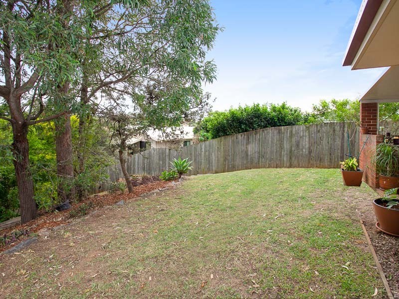 9 Mascotte Court, Eatons Hill QLD 4037