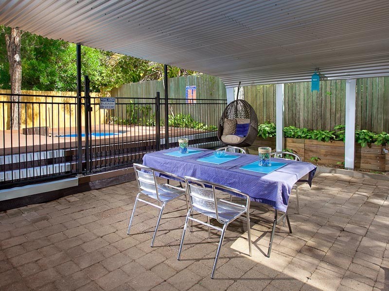 49 Folkstone Avenue, Albany Creek QLD 4035