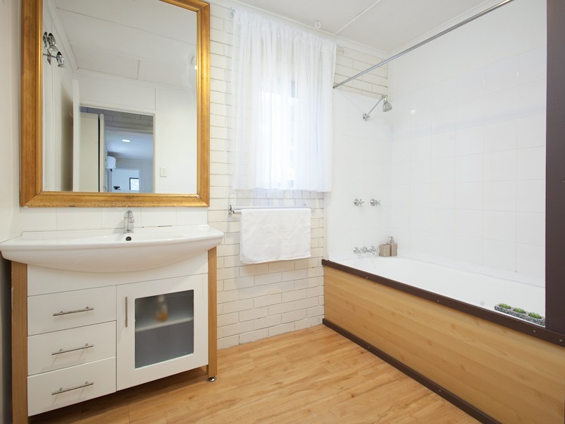 49 Folkstone Avenue, Albany Creek QLD 4035