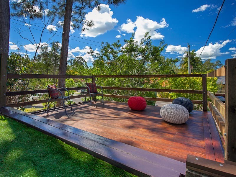 49 Folkstone Avenue, Albany Creek QLD 4035