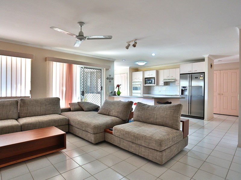 61 Balcara Avenue, Carseldine QLD 4034