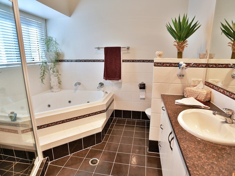 31 Whittome Esplanade, Murrumba Downs QLD 4503