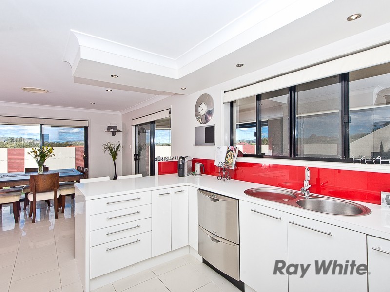 5 Quandong Crescent, Arana Hills QLD 4054