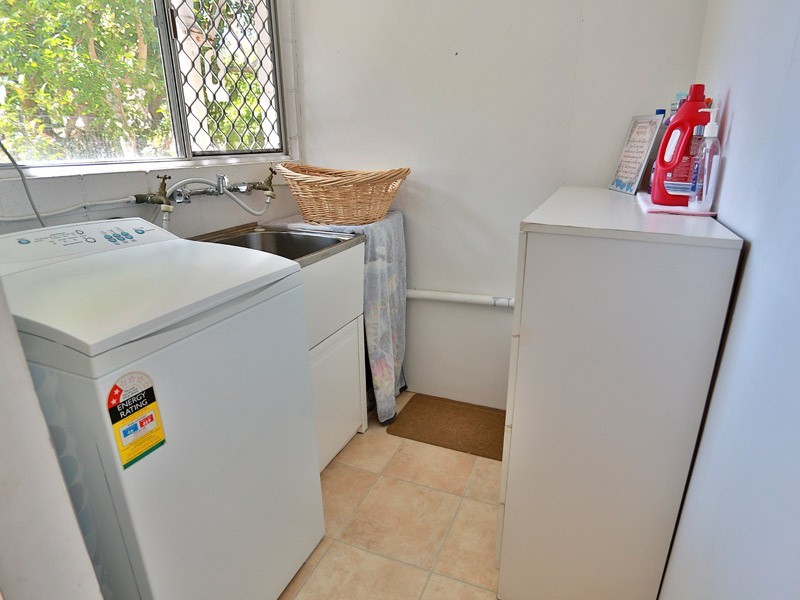 9 Wendy Crescent, Clontarf QLD 4019