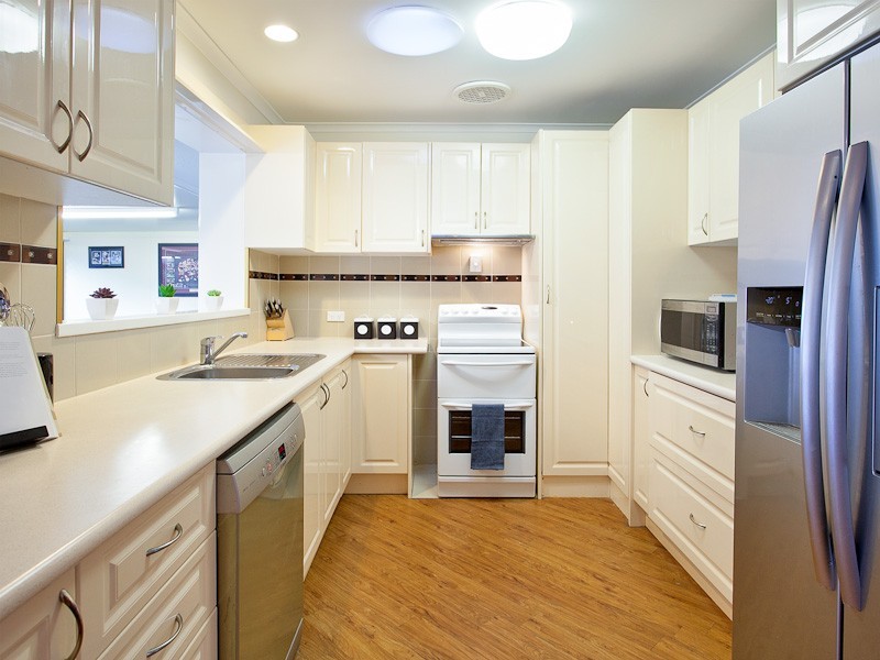 16 Doonside Parade, Brendale QLD 4500