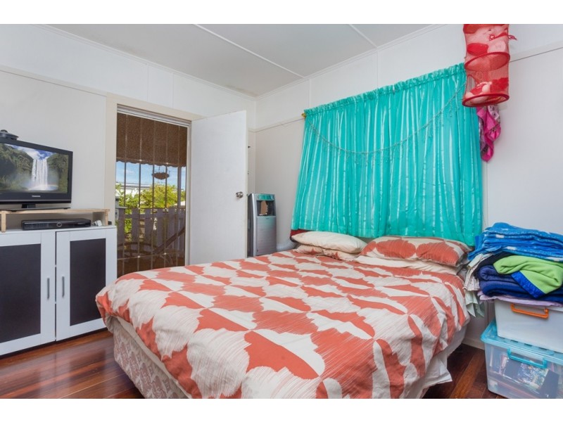 23 Enoch Street, Clontarf QLD 4019