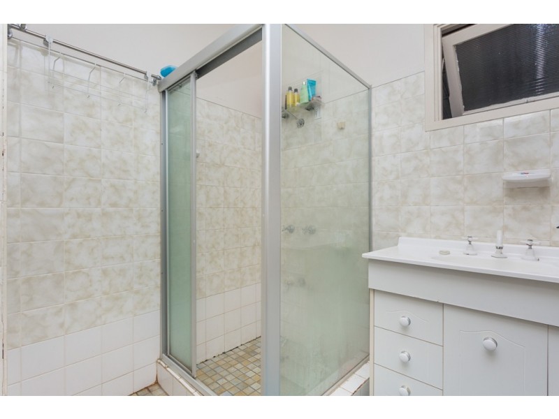 23 Enoch Street, Clontarf QLD 4019