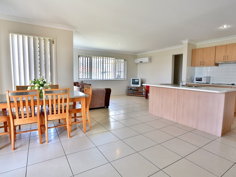 17 Rhiannon Court, Bellmere QLD 4510