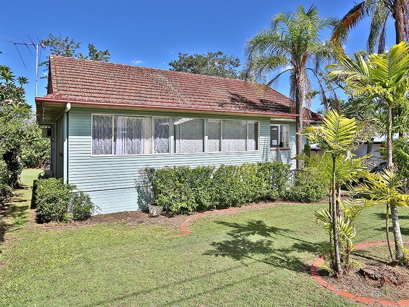 35 Trouts Road, Everton Park QLD 4053