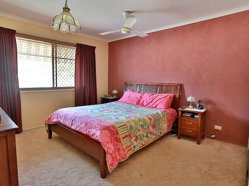 12 Belrose Ave, Petrie QLD 4502