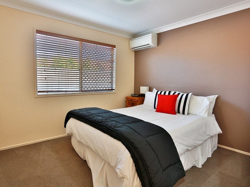 4 Protea Place, Bridgeman Downs QLD 4035